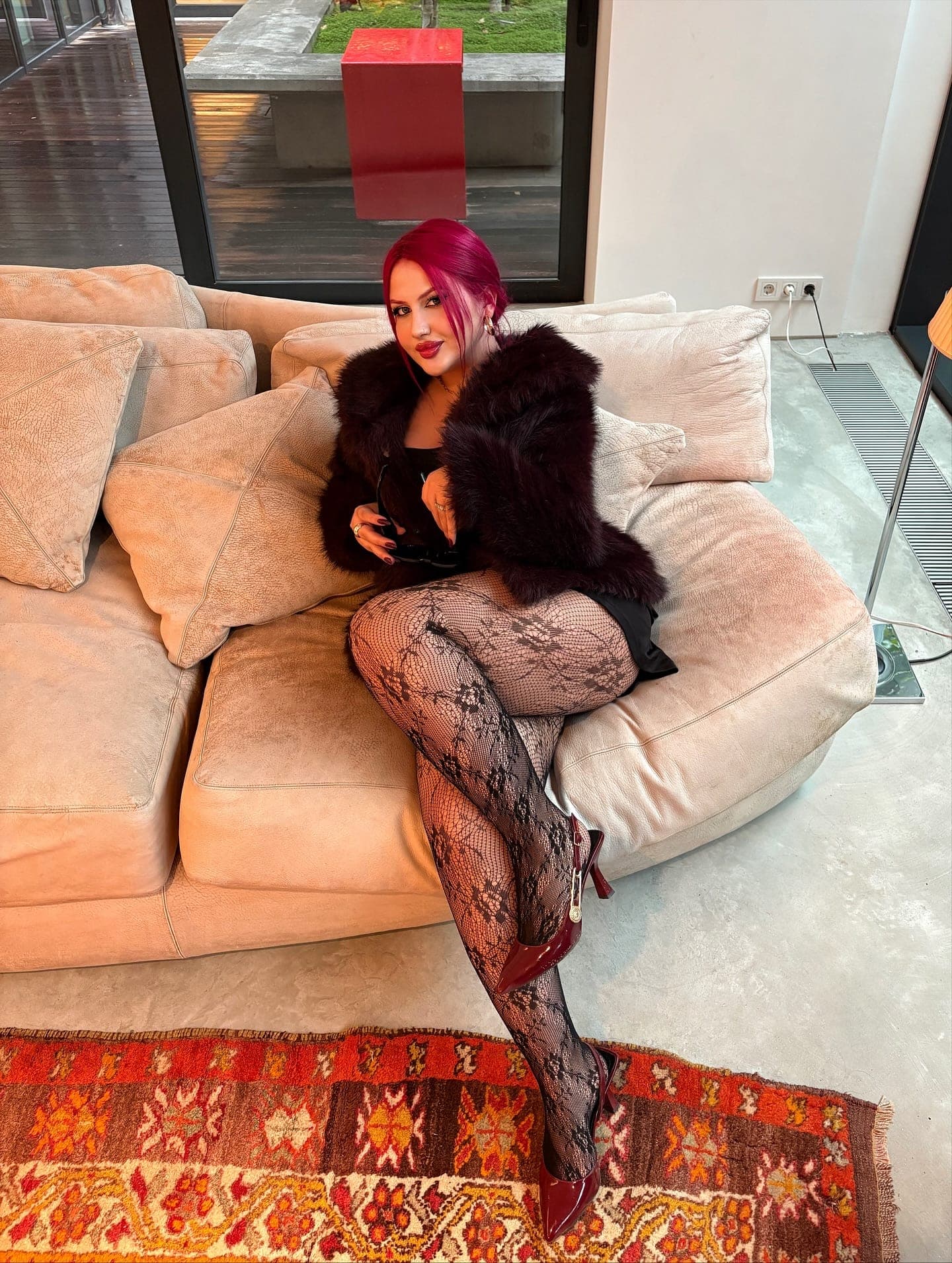 Ebru · 30 yaş · Şişli bireysel masöz · Özel Masaj uzmanı · profil fotoğrafı